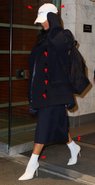 kaos kaki bergaya anak sekolah ala artis cantik rihanna