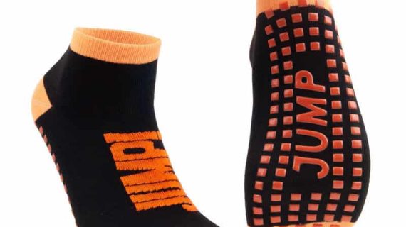 Material Polyester Kaos Kaki: Karakteristik dan Manfaatnya
